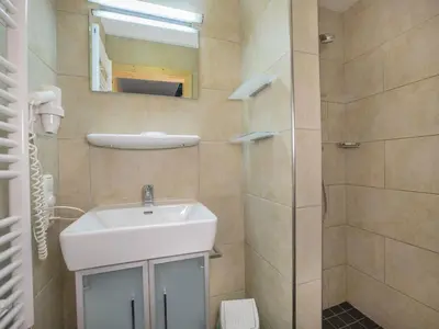 Ein Badezimmer in der Unterkunft Chalet in Königsleiten near Zillertal Ski Area