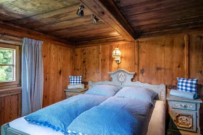 Ein Bett oder Betten in einem Zimmer der Unterkunft KaiserGattern