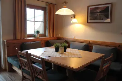 Ein Sitzbereich in der Unterkunft Appartements Innerache
