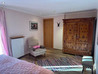 Ein Sitzbereich in der Unterkunft ALPIN CHARME APARTMENTS Jucheee Boutique ChaletSuite