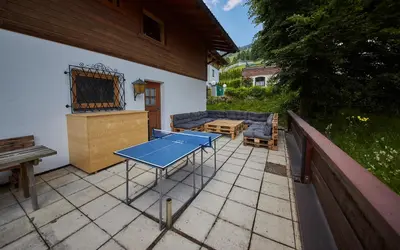 Ein Balkon oder eine Terrasse in der Unterkunft Delfi Ski & Bike Apartments