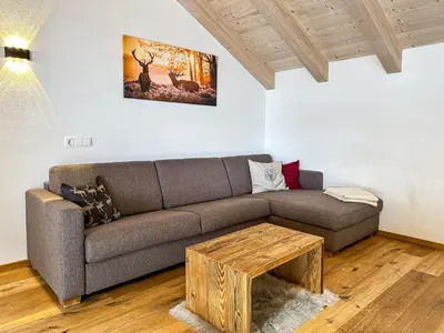Ein Sitzbereich in der Unterkunft Ours Living Penthaus - inkl private Sauna