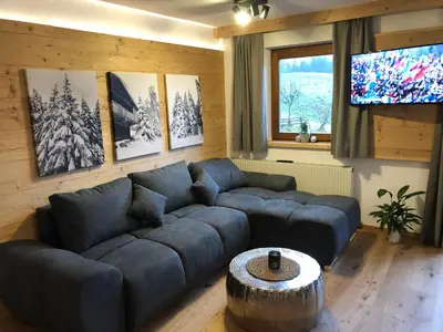 Ein Sitzbereich in der Unterkunft Schwarzenbergerhof