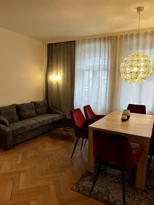 Ein Sitzbereich in der Unterkunft Wohnung im Herzen Kitzbühels