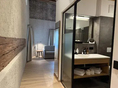 Ein Badezimmer in der Unterkunft Hotel Traube Rattenberg
