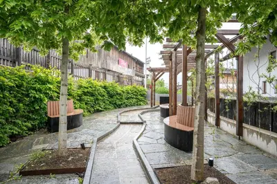 Ein Garten an der Unterkunft Ferienwohnung Holzegger