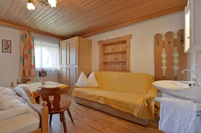 Ein Sitzbereich in der Unterkunft Ferienhaus Lindner by NV-Appartements