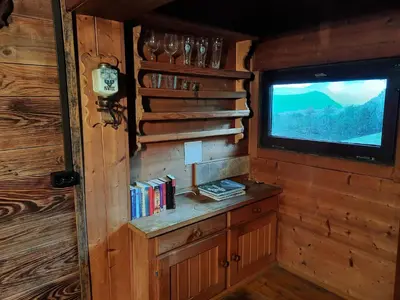 Küche/Küchenzeile in der Unterkunft Wildromantische Berghütte mit Traum-Panorama