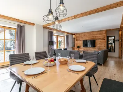 TV/Unterhaltungsangebot in der Unterkunft Kaiser Residence Top 1 Top 2