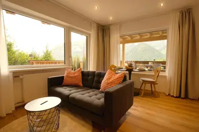 Ein Sitzbereich in der Unterkunft Apartment MarLen