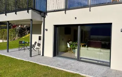 Ein Garten an der Unterkunft Ferienwohnung BergZeit Achensee