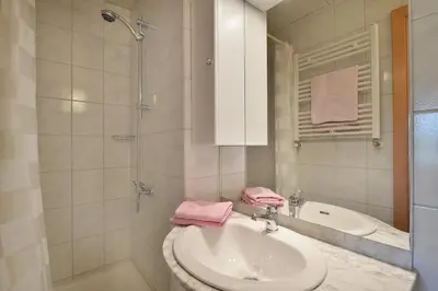 Ein Badezimmer in der Unterkunft Obereinschneithof