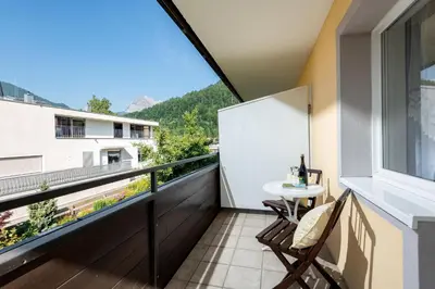 Ein allgemeiner Bergblick oder ein Berglick von der Ferienwohnung aus