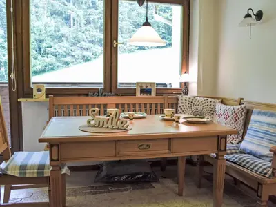 Ein Sitzbereich in der Unterkunft Apartment Studio Esche 3 by Interhome