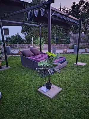 Ein Garten an der Unterkunft Apartment-Seelenblick zentral im Tiroler Unterland