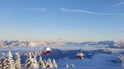 Berggasthof Schatzbergalm im Winter