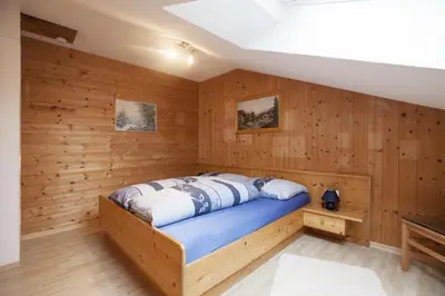 Ein Bett oder Betten in einem Zimmer der Unterkunft Biobauernhof Schuster