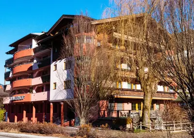 Das Gebäude in dem sich das Hotel befindet