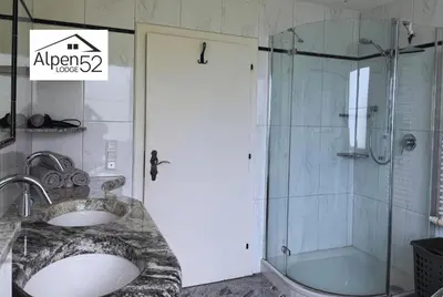 Ein Badezimmer in der Unterkunft Ferienwohnung Alpenlodge 52