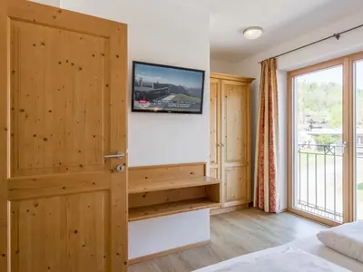 Ein Bett oder Betten in einem Zimmer der Unterkunft Next to the ski lift A 4