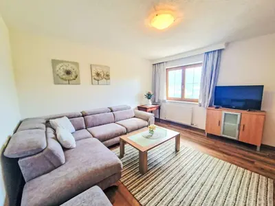 TV/Unterhaltungsangebot in der Unterkunft Apartment Dinkl by Interhome