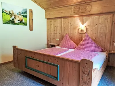 Ein Bett oder Betten in einem Zimmer der Unterkunft Apartment Trojer-1 by Interhome