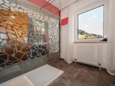 Ein Badezimmer in der Unterkunft Apartment Panoramaperle by Interhome