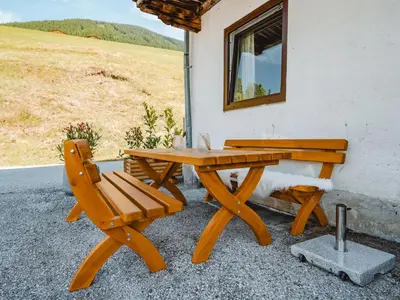 Ein allgemeiner Bergblick oder ein Berglick von der Ferienwohnung aus