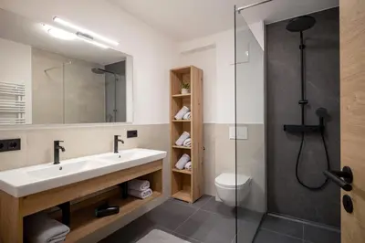 Ein Badezimmer in der Unterkunft Apart Elfi