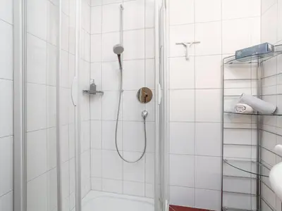 Ein Badezimmer in der Unterkunft Landhaus Marchfeld Top 5