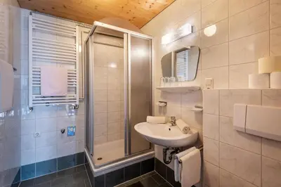 Ein Badezimmer in der Unterkunft Hitscherhof - Abart