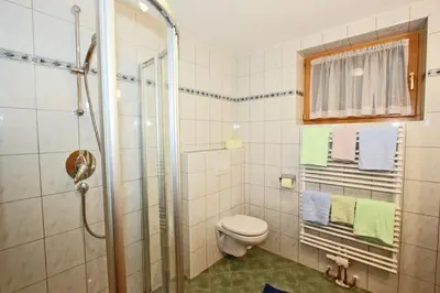 Ein Badezimmer in der Unterkunft Apartment Kreidl