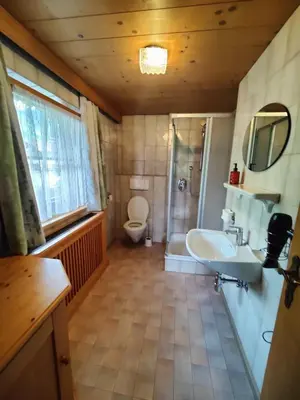 Ein Badezimmer in der Unterkunft Haus Elisabeth