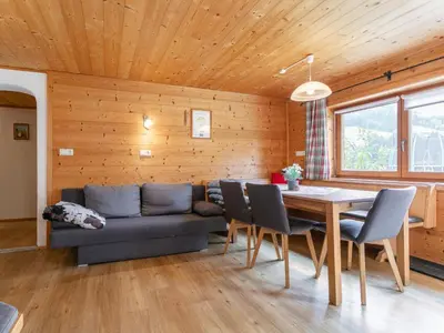 Ein Sitzbereich in der Unterkunft Am Bauernhof Top 1