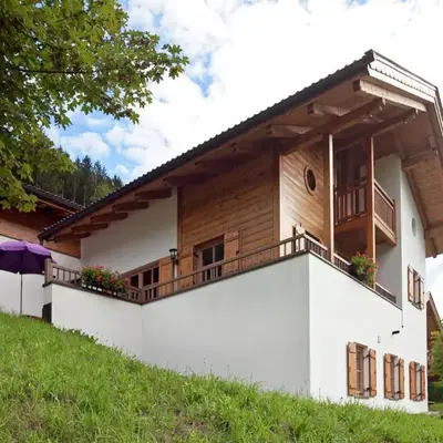Chalet in Königsleiten near Ski Bus & Pool