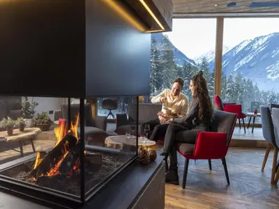 Ein allgemeiner Bergblick oder ein Berglick von des Chalets aus