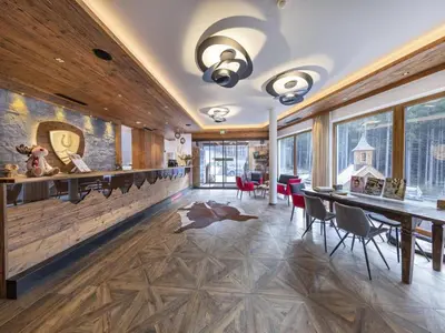 Ein Sitzbereich in der Unterkunft Austrian Alps Chalet with Ski Access