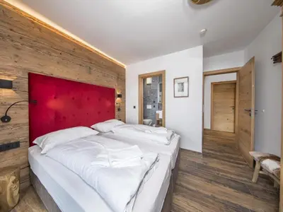 Ein Bett oder Betten in einem Zimmer der Unterkunft Rossberg Chalet with Panoramic View