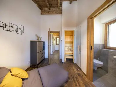 Ein Sitzbereich in der Unterkunft Chalet near Slopes, Sleeps 6