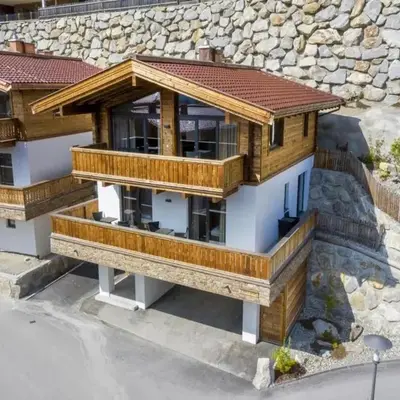 Stylish Alpine Chalet with Carport