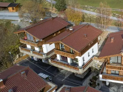 Das Gebäude in dem sich das Chalet befindet