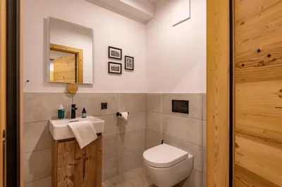 Ein Badezimmer in der Unterkunft Apartment Fuchsbau - Natur, Ruhe, Geborgenheit - willkommen in Tirol