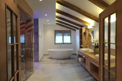 Ein Badezimmer in der Unterkunft Das JUWEL Reith