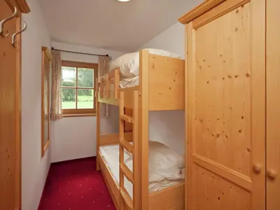 Ein Bett oder Betten in einem Zimmer der Unterkunft Chalet in Königsleiten near Ski Lift
