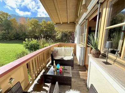 Ein Balkon oder eine Terrasse in der Unterkunft Auhäusl Residence for 6 with private Sauna by Belle-Stay