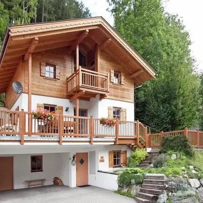 Chalet in Königsleiten near Ski Bus