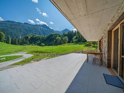 Ein allgemeiner Bergblick oder ein Berglick von der Ferienwohnung aus