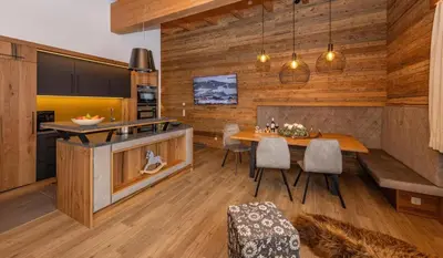Küche/Küchenzeile in der Unterkunft Bachgut, das Resort am Berg - Chalet 2