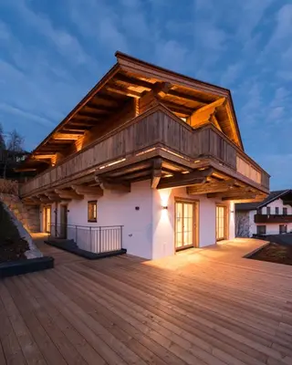Das Gebäude in dem sich das Chalet befindet
