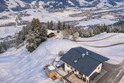 HOCHEBEN - by AlpenLuxus Collection im Winter